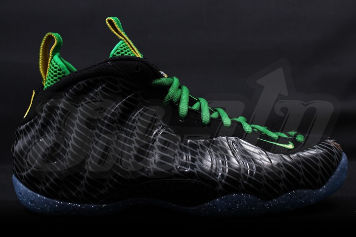 Nike Air Foamposite One Oregon 11