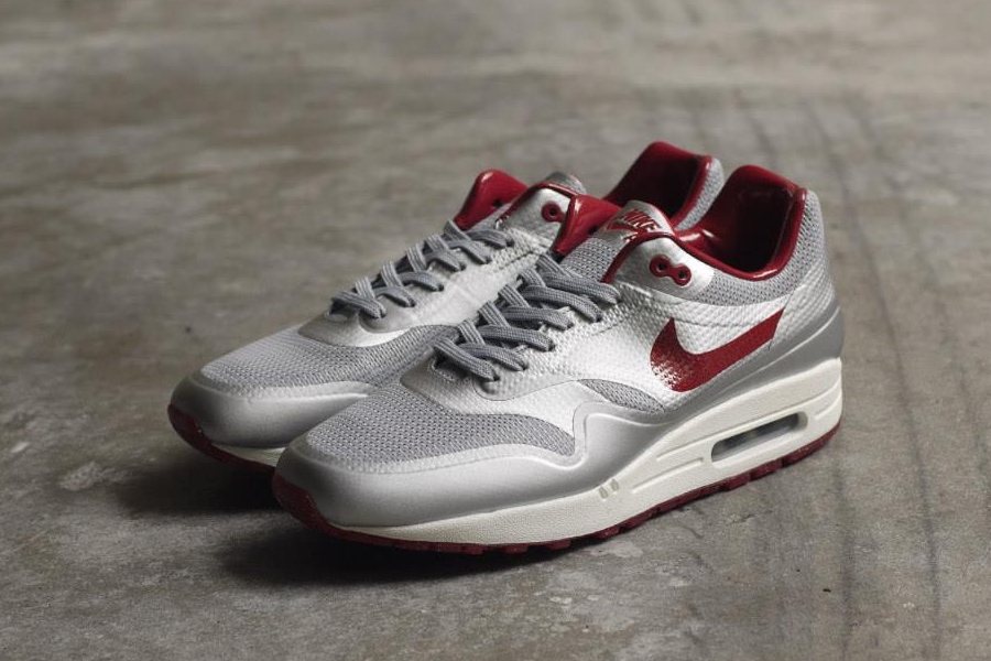 Nike Air Max 1 Night Track Pack 04