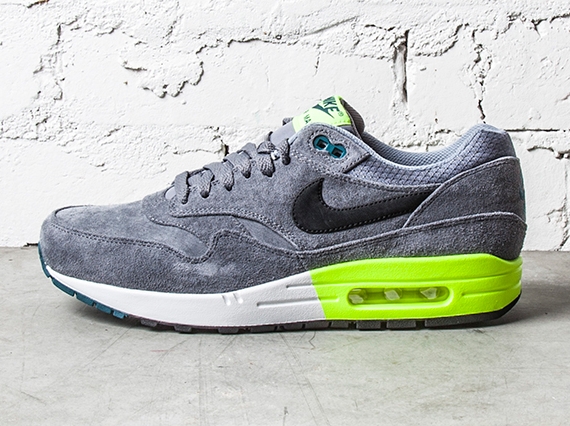 Nike Air Max 1 Premium Grey Volt Green 03