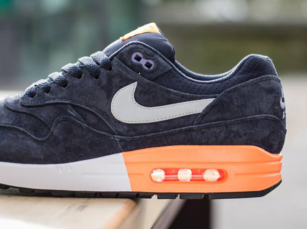 Nike Air Max 1 Premium - Dark Obsidian - Metallic Silver - Atomic Orange