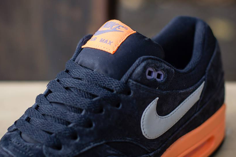 Nike Air Max 1 Prm Dark Obsidian Atomic Orange 4