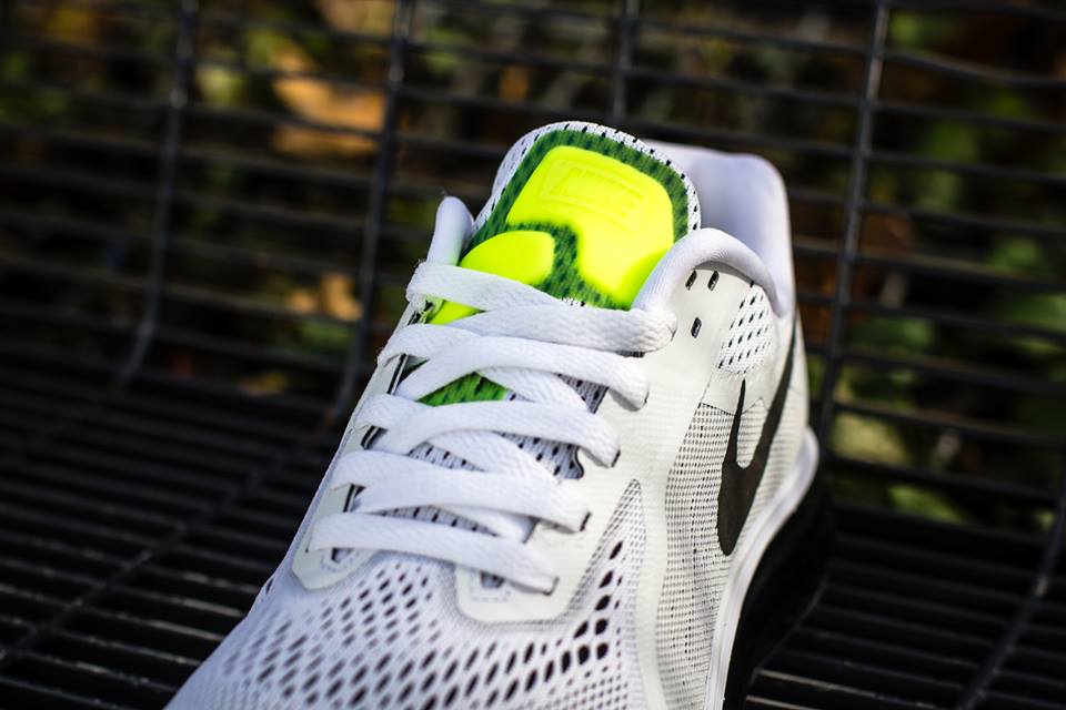 Nike Air Max 2014 White Black Pure Platinum Volt 04