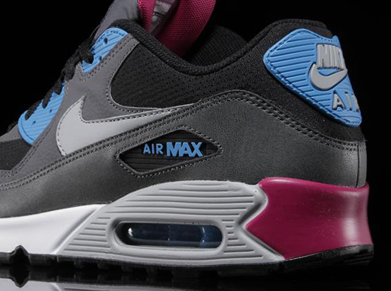 Nike Air Max 90 Essential - Black - Blue - Pink