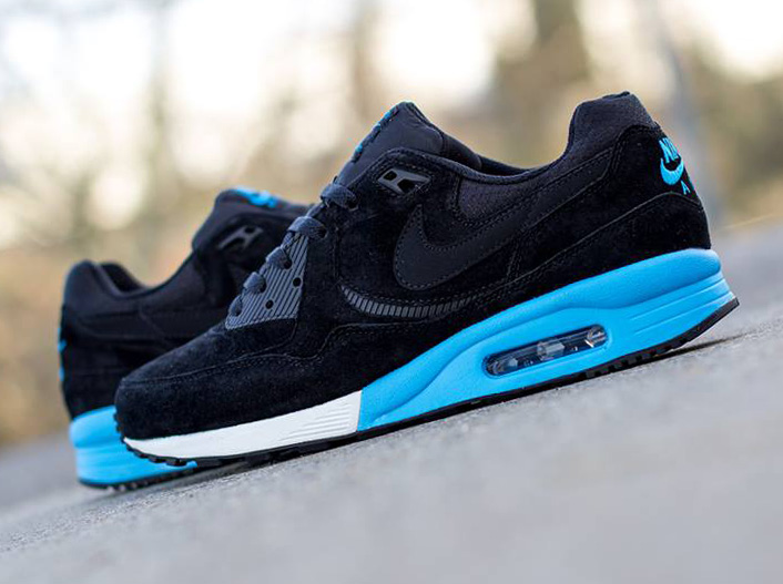 Nike Air Max Light Prm Black Vivid Blue 03