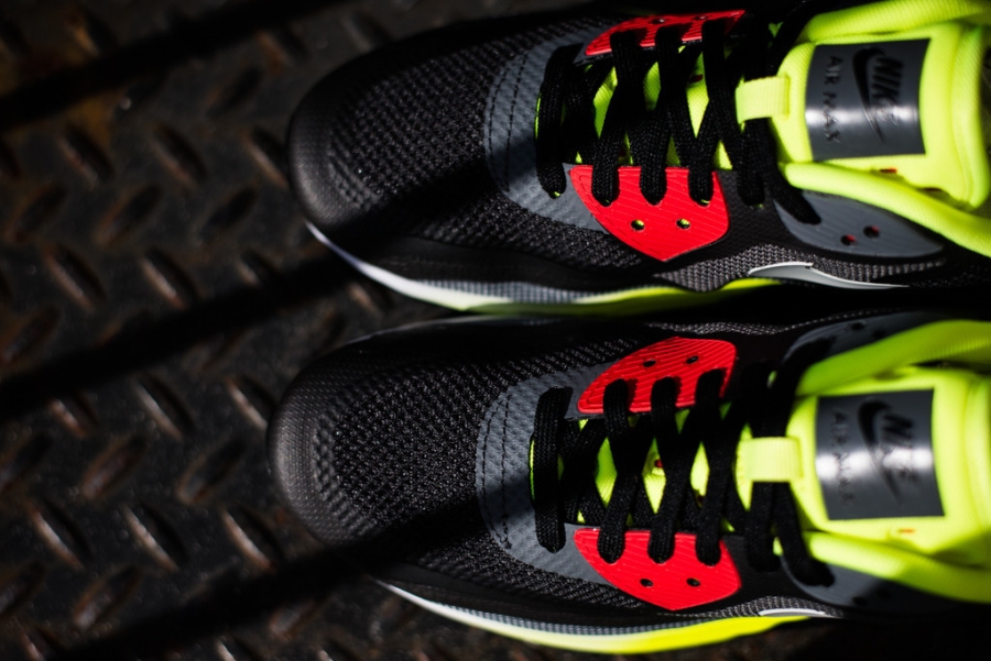 Nike Air Max Lunar 90 Volt Black Anthracite 01