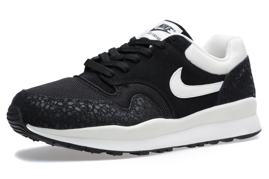 Nike Air Safari Black White January 2014 1
