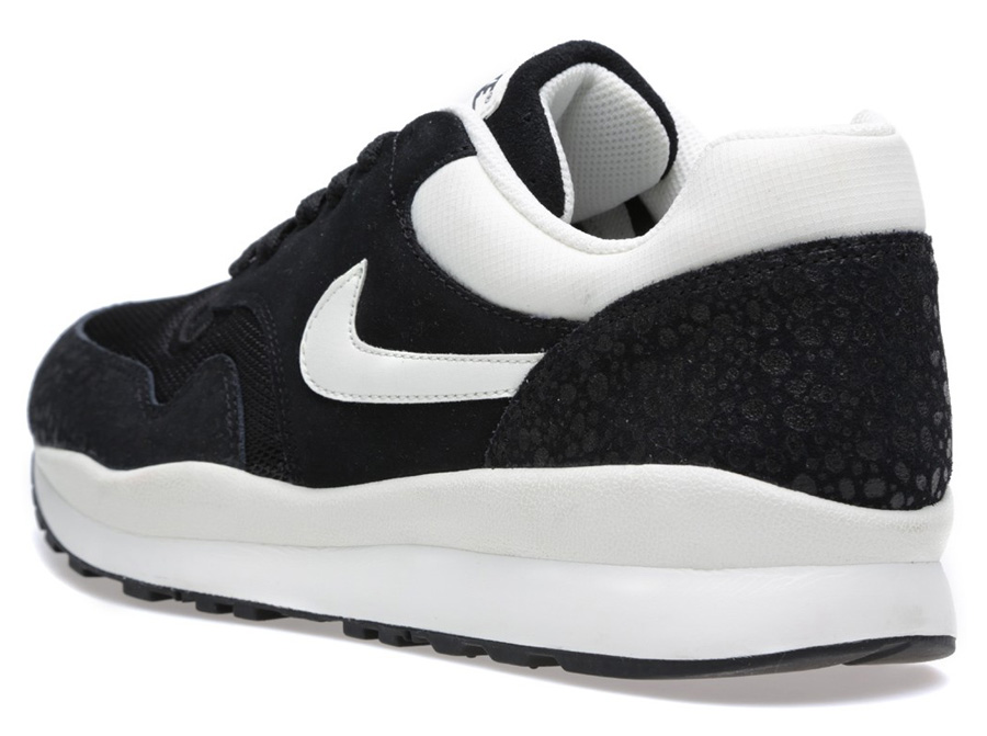 Nike Air Safari Black White January 2014 3