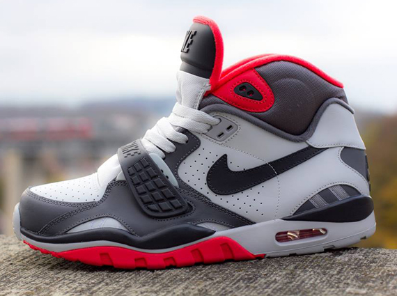 Nike Air Trainer Sc 2 White Grey Light Crimson 2