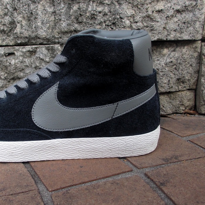 Nike Blazer Mid Prm Vntg Suede Black Grey 04
