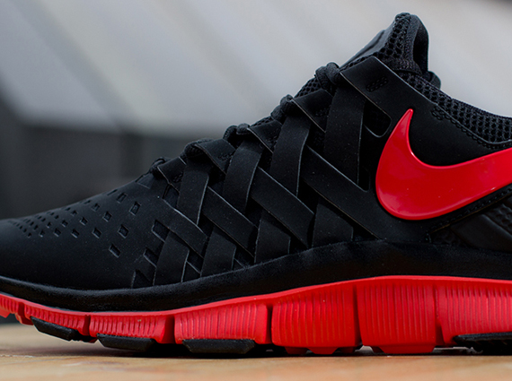 Nike Free Trainer 5 Black Light Crimson 01