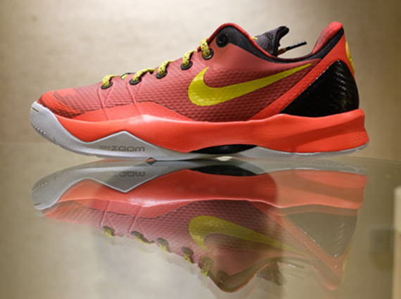 Nike Zoom Kobe Venomenon 4 "YOTH"