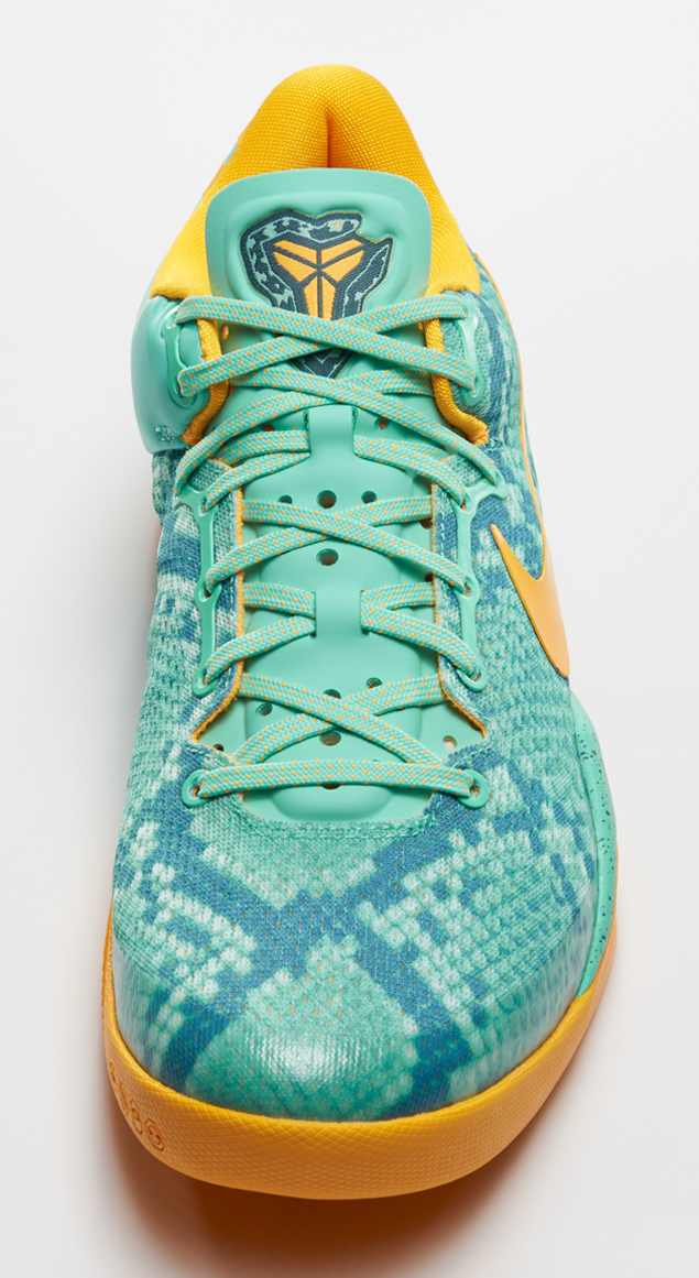 Nike Kobe 8 Green Glow 02
