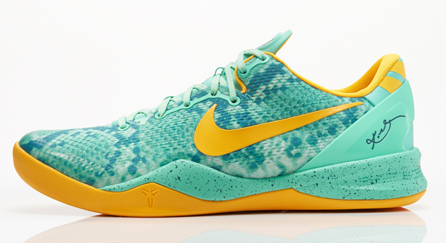 Nike Kobe 8 Green Glow 03