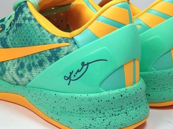 Nike Kobe 8 Green Glow Available On Ebay