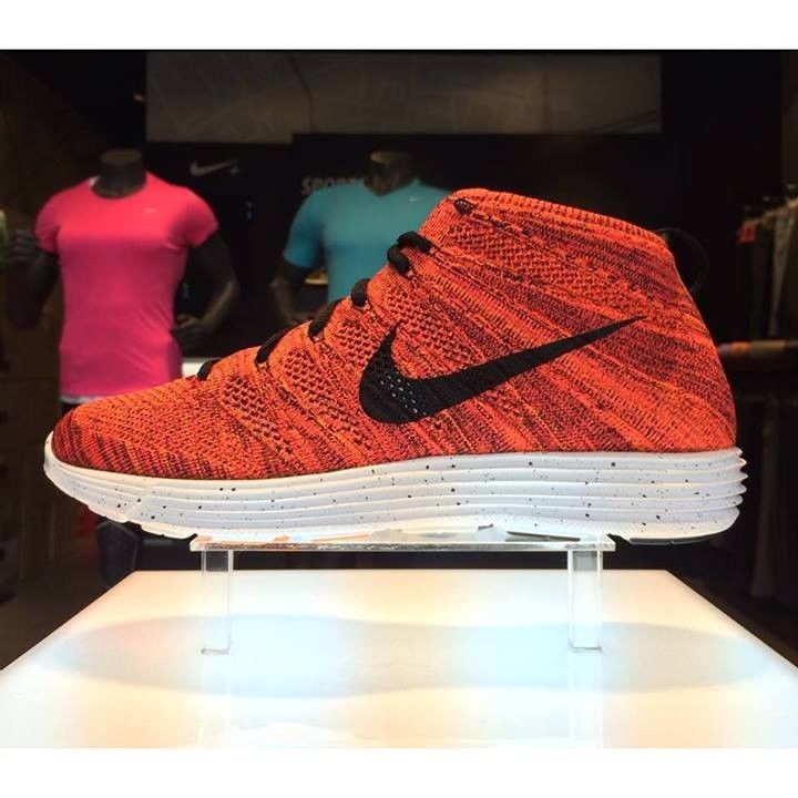 Nike Lunar Flyknit Chukka Red Black Speckle 1