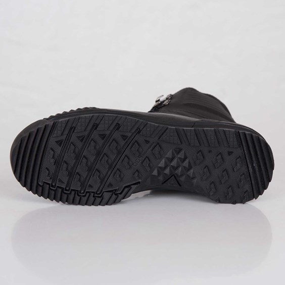 Nike Lunarterra Arktos Sp Black 06