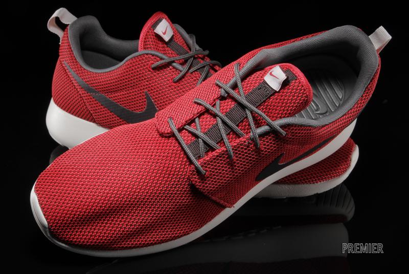 Nike Roshe Run Red Velvet Brown 04