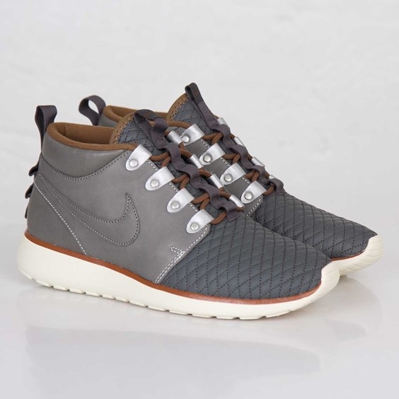 Nike Roshe Run Sneakerboot Qs Mercury Grey 07