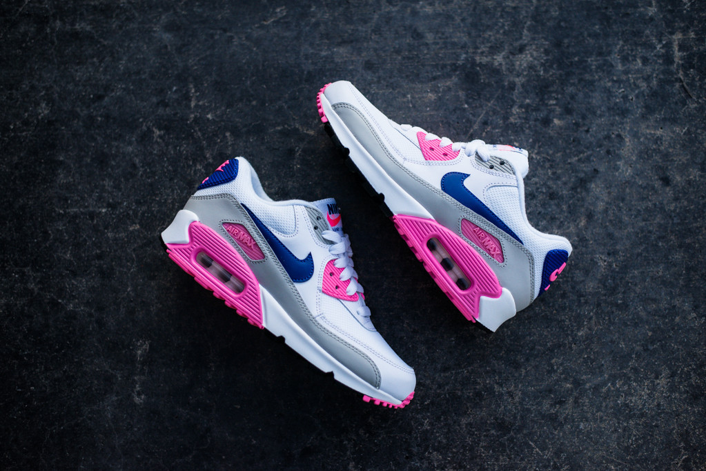 Nike WMNS Air Max 90 "Pink Glow" - Available