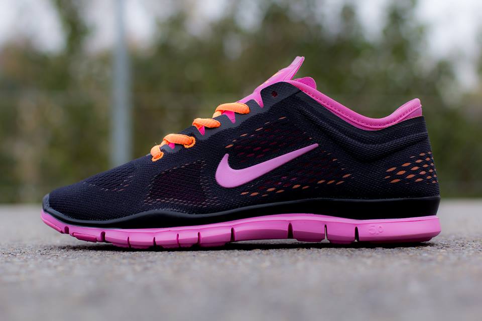 Nike Wmns Free Tr Fit 4 03
