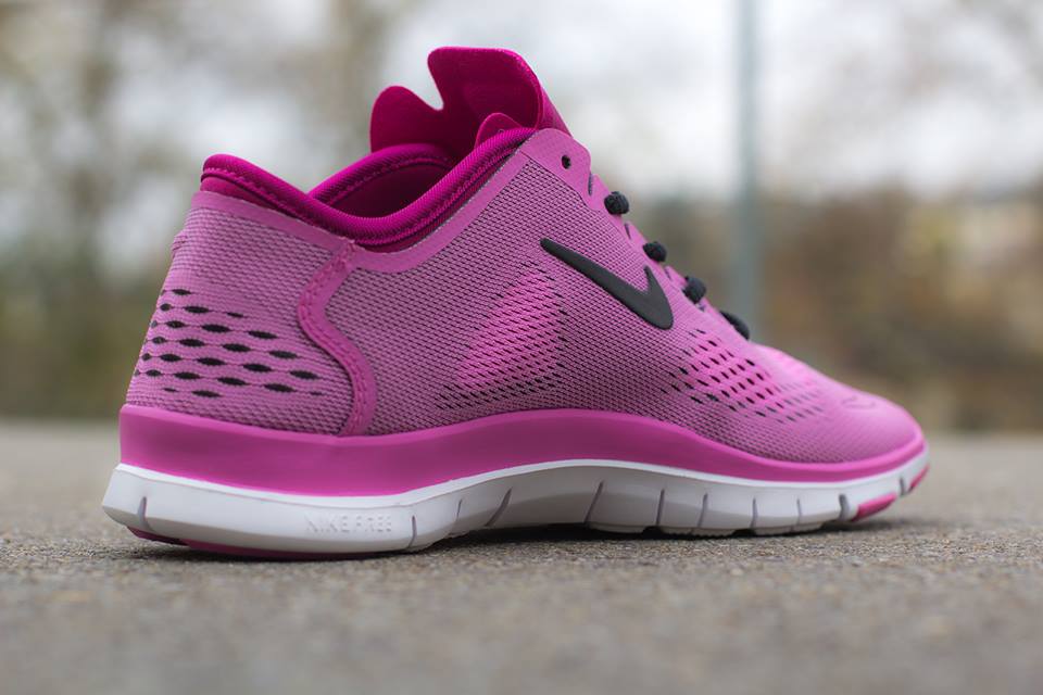 Nike Wmns Free Tr Fit 4 07