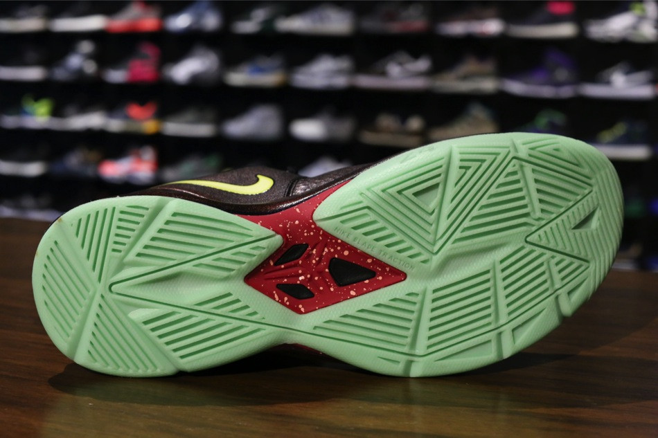 Nike Zoom Kobe 4 Venomenon Release Date 02