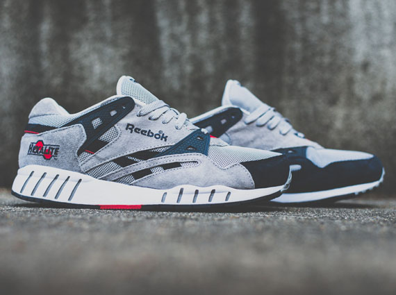 Reebok Sole Trainer - Grey - Black - Red