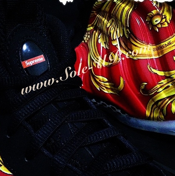 Supreme Nike Foamposite One 01