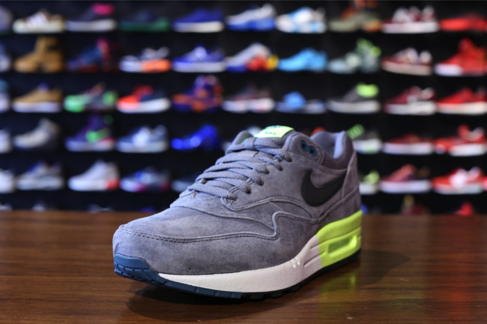 Air Max 1 Prm Cool Grey Black Pine Volt 02