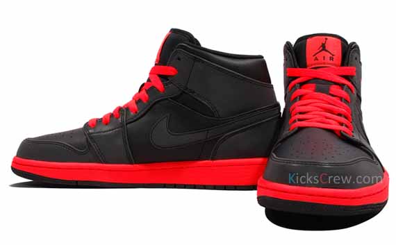 Air Jordan 1 Mid Infrared 23 4