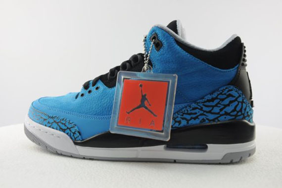 Air Jordan 3 Dark Powder Blue Available Early On Ebay 02