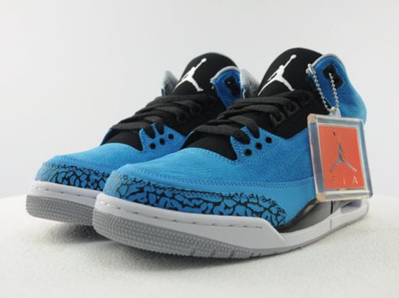 Air Jordan 3 "Powder Blue" - Available Early on eBay