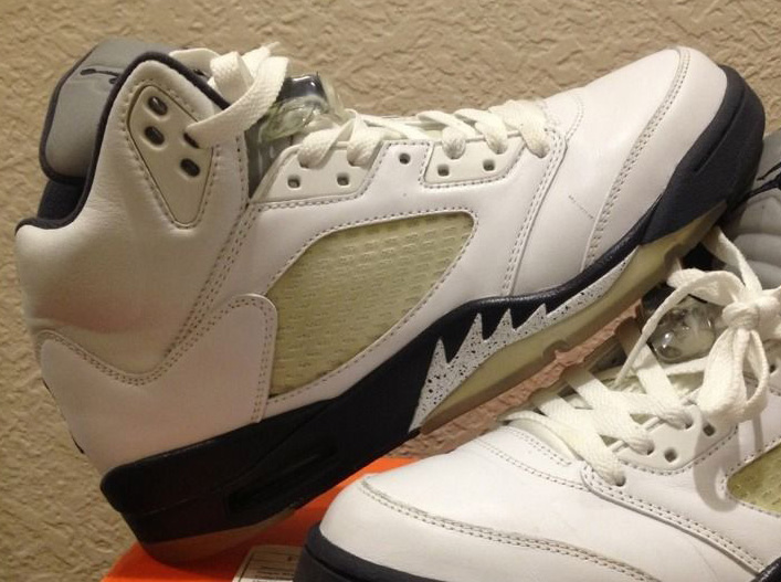 Air Jordan 5 – Unreleased White/Burgundy Sample