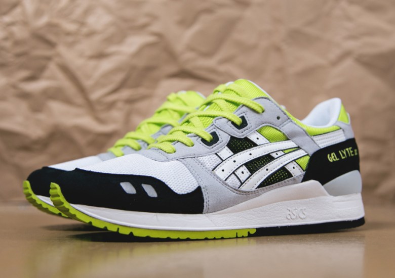 Asics Gel Lyte III – Black – Neon | Available