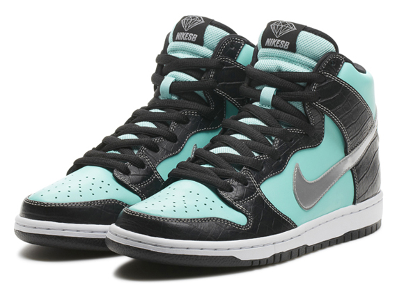 Diamond Supply Co. x  Nike SB Dunk High Premium – Nikestore Release Info