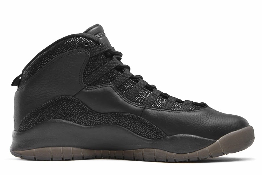 Drakes Air Jordans Ovo 02