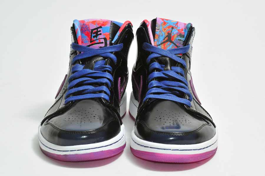 Horse Air Jordan 1 Mid Yoth 9