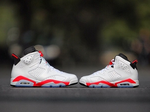 Air Jordan 6 Retro "Infrared" in Mens and GS Sizes