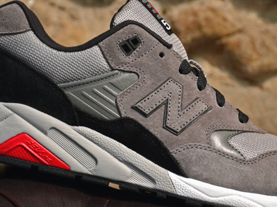 New Balance Mrt 580 Grey Black Red 01