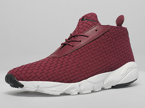 Nike Air Footscape Desert Chukka Woven "Burgundy"