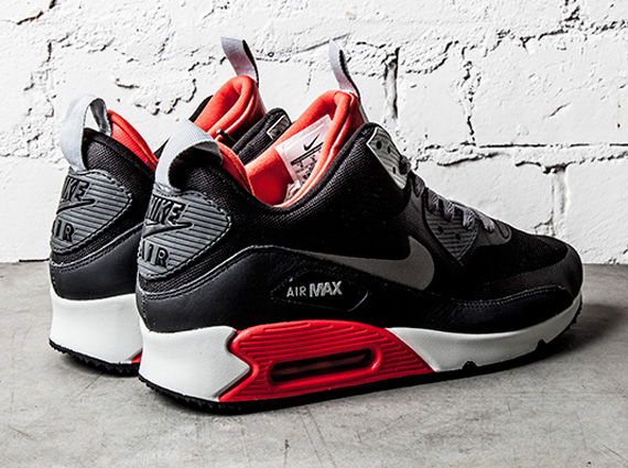 Nike Air Max 90 Sneakerboot Black Light Crimson 01