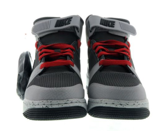 Nike Air Revolution Grey Red 09