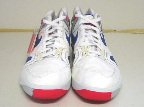 Nike Air Tech Challenge 2 Og White Blue Red 11