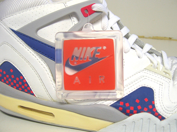 Nike Air Tech Challenge 2 Og White Blue Red