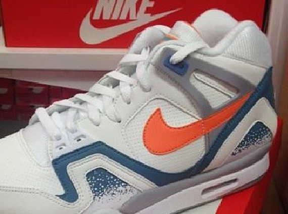 Nike Air Tech Challenge II “Clay Blue”