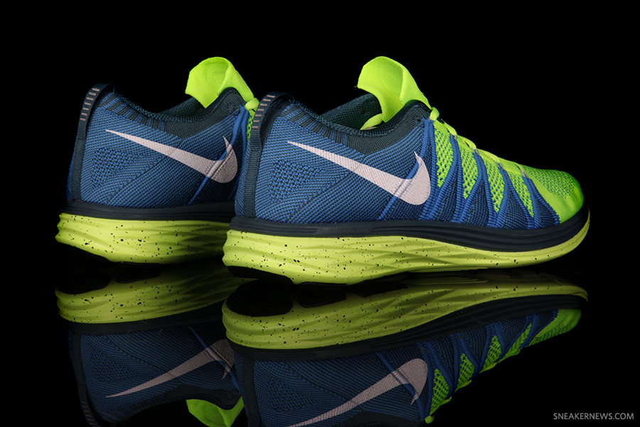 Nike Flyknit Lunar2 Volt White Blue Glow 6