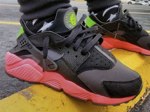 Nike Air Huarache – Anthracite – Hyper Punch – Electric Green – Black