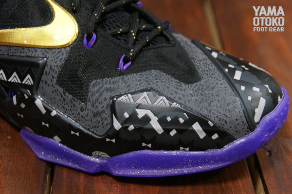 Nike Lebron 11 Bhm Anthracite Metallic Gold Purple Venom 7