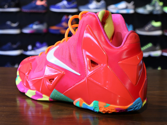 Nike Lebron 11 Gs Laser Crimson 2