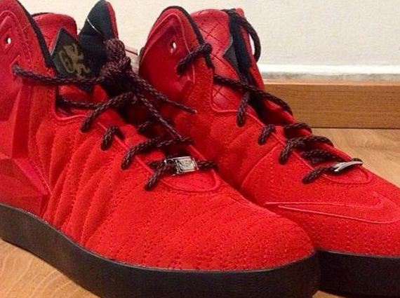 Nike LeBron 11 NSW Lifestyle "Toro"